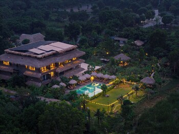 tam coc oasis resort and spa