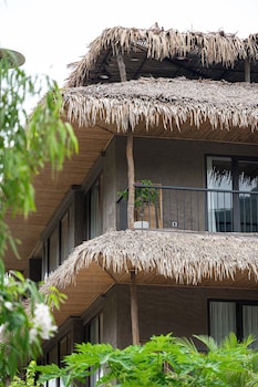 tam coc oasis resort and spa