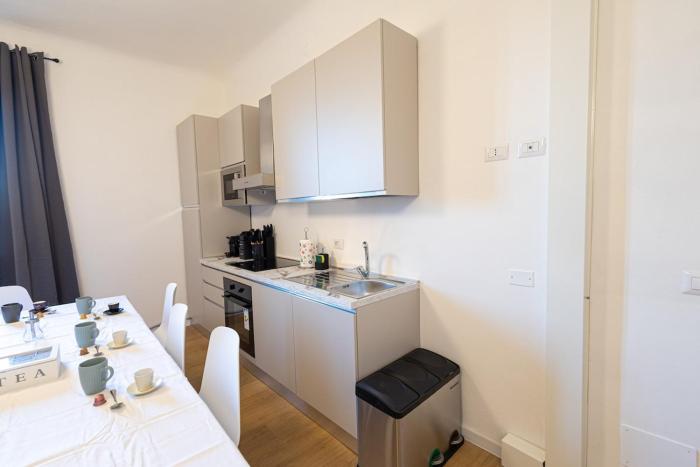 modern 2br 2ba metro access 12min duomo