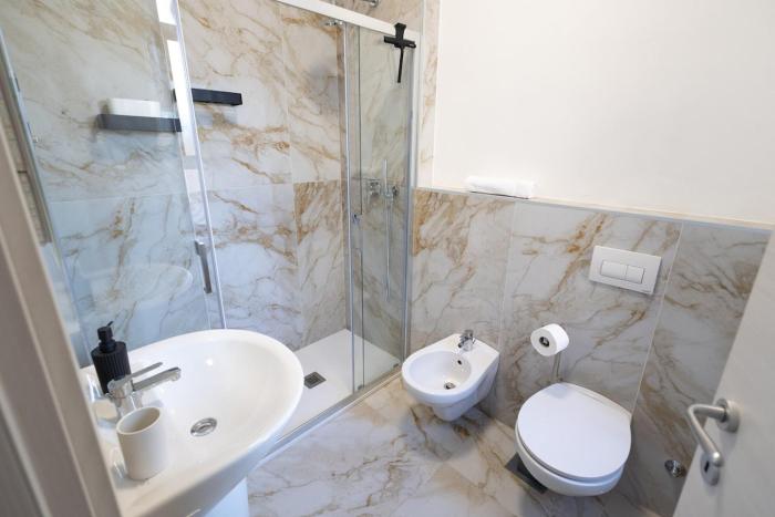 modern 2br 2ba metro access 12min duomo