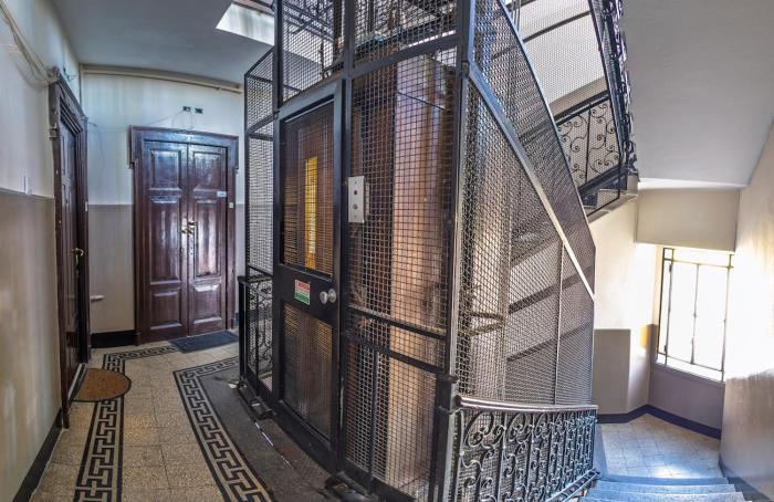 modern 2br 2ba metro access 12min duomo