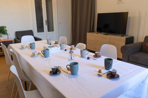 modern 2br 2ba metro access 12min duomo