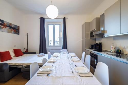 modern 2br 2ba metro access 12min duomo