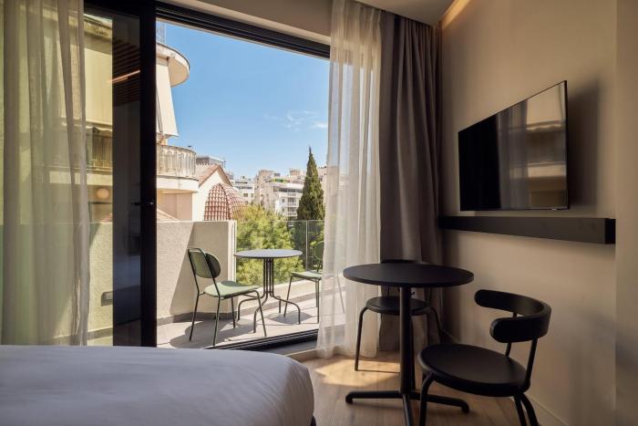 grea iras apartments