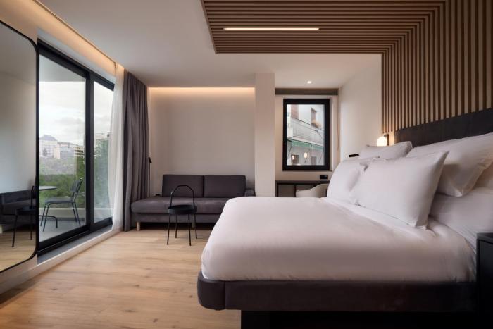 grea iras apartments