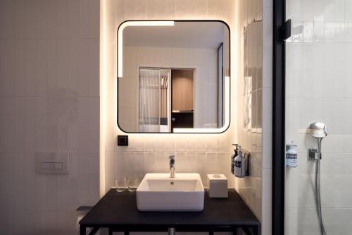 grea iras apartments