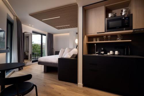 grea iras apartments