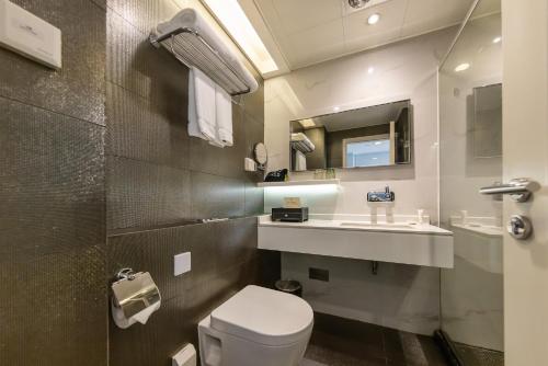 starr hotel shanghai