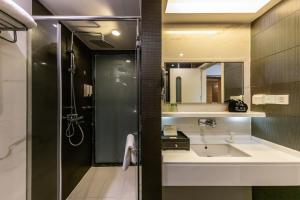 starr hotel shanghai