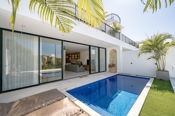 elements b2 villa bingin