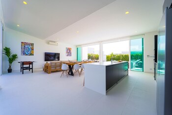 modern 4 bed private pool villa kh b6