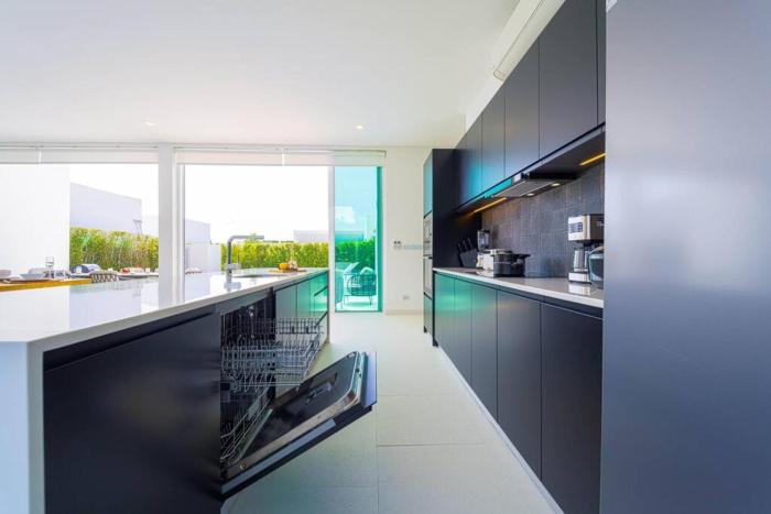 modern 4 bed private pool villa kh b6