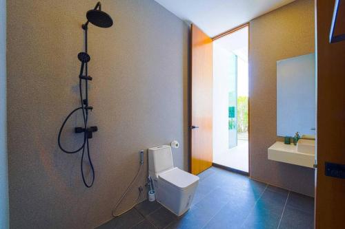 modern 4 bed private pool villa kh b6