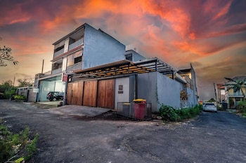 hazel villa jimbaran