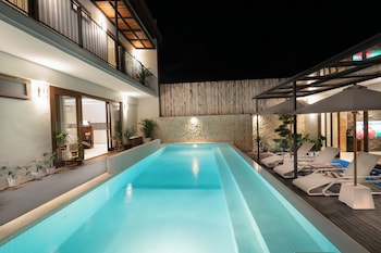 hazel villa jimbaran