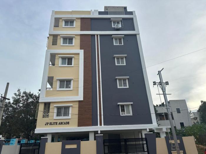 cc elite homestay