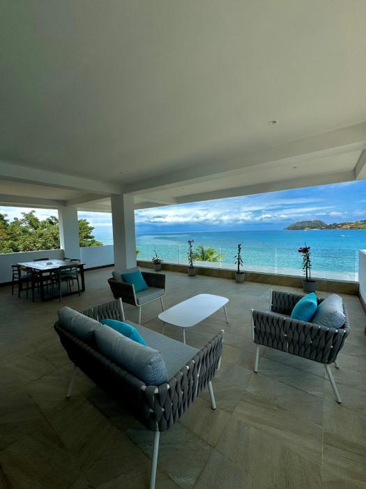 amako beach house