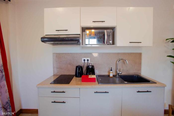 amako beach house