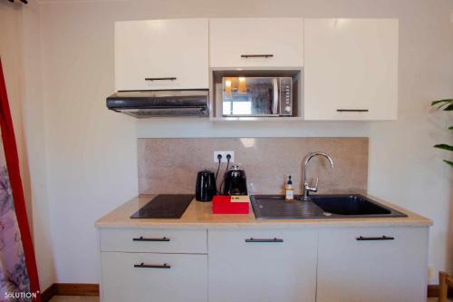 amako beach house