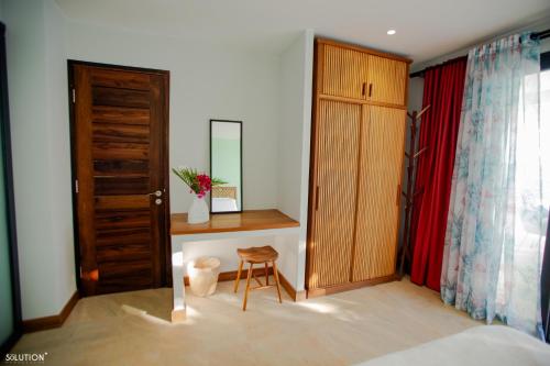 amako beach house