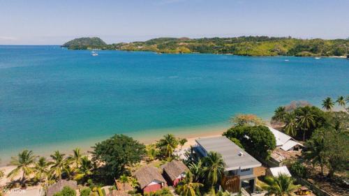 amako beach house