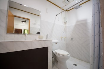 deparis beach resort