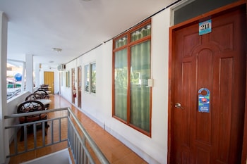 deparis beach resort