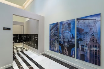 The Avenue Luxury Residences Coral Gables,,3 star