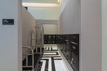 the avenue luxury residences coral gables