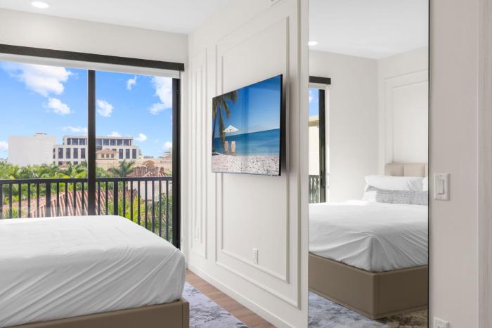 the avenue luxury residences coral gables