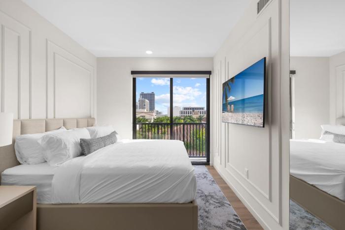 the avenue luxury residences coral gables