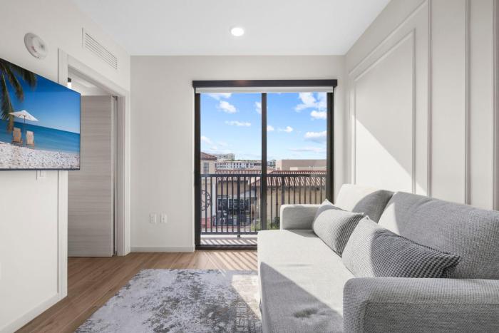 the avenue luxury residences coral gables