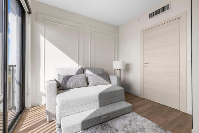 the avenue luxury residences coral gables
