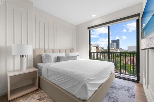 the avenue luxury residences coral gables
