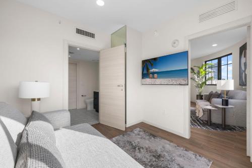 the avenue luxury residences coral gables