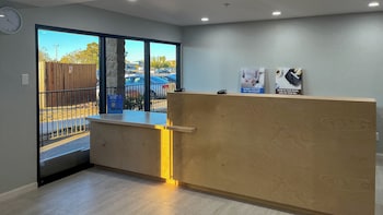 Studio 6 Victorville Green Tree Blvd,,2 star