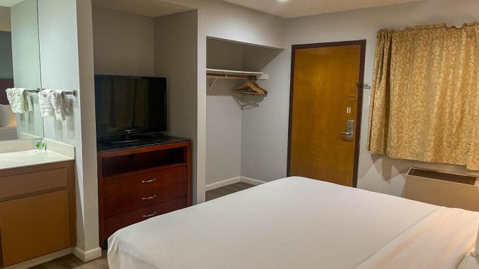 studio 6 victorville green tree blvd