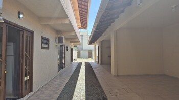 Fully Equipped Houses In A Condominium With A Pool, 110M From The Beach - Onis,,2 star