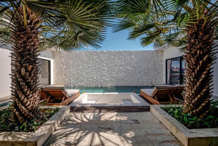 villa mj modern 4br with pool and rooftop