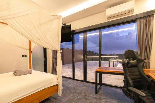villa mj modern 4br with pool and rooftop