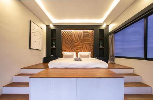villa mj modern 4br with pool and rooftop
