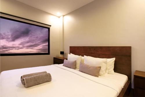 villa mj modern 4br with pool and rooftop