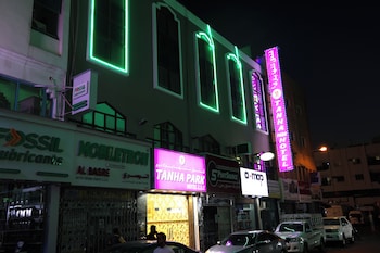 tanha park hotel