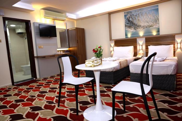 tanha park hotel
