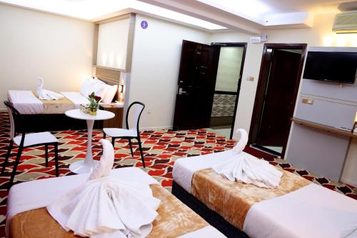 tanha park hotel