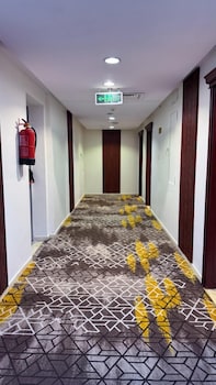 Golden Baron Hotel,Qasr Ad Diyafa,2 star