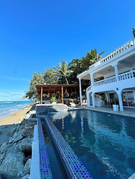 ultra infinity hotel