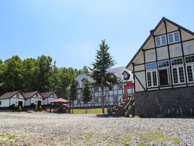 petit hotel gracey tomamu