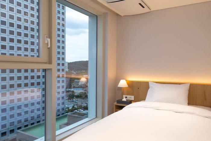 sl hotel myeongdong