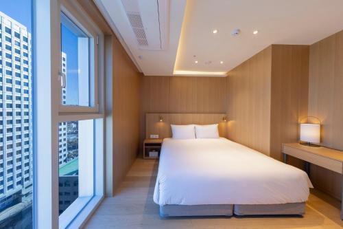 sl hotel myeongdong